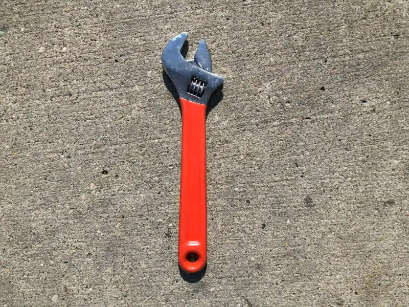 adjustable wrench
