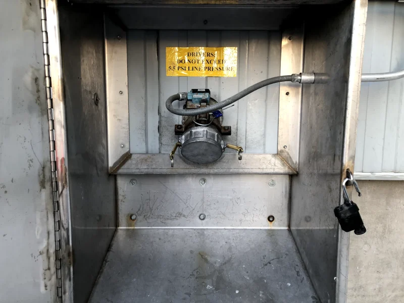 tank hook up