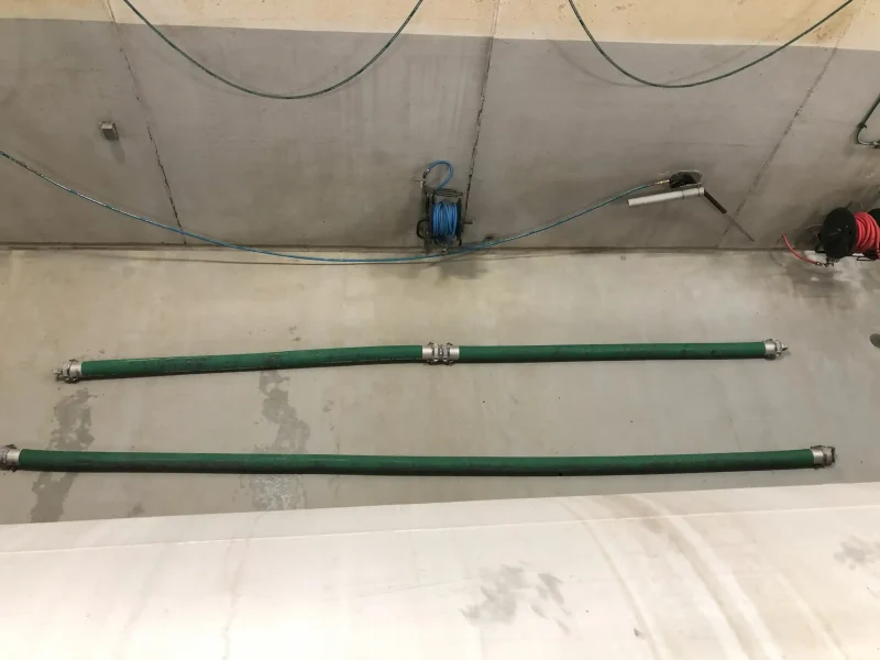 pneumatic trailer hoses