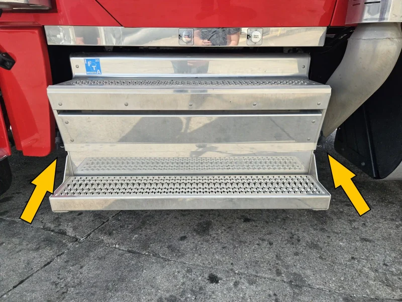 Pre-trip inspection Battery box secure
