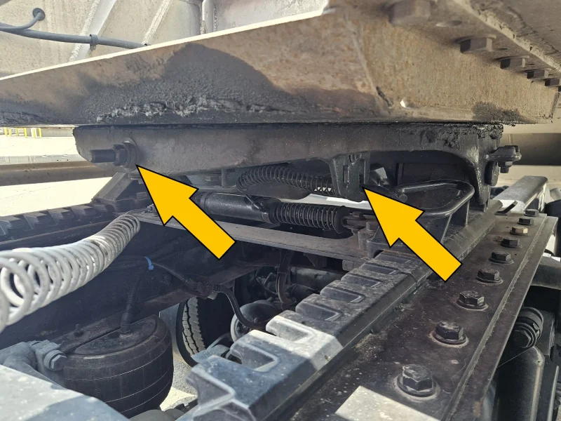 pre-trip inspection fifth wheel locking meconium
